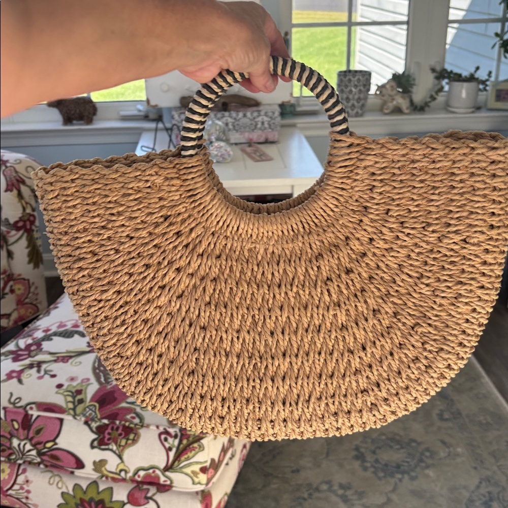 Woven Straw Tote Bag with Round Rope Handles